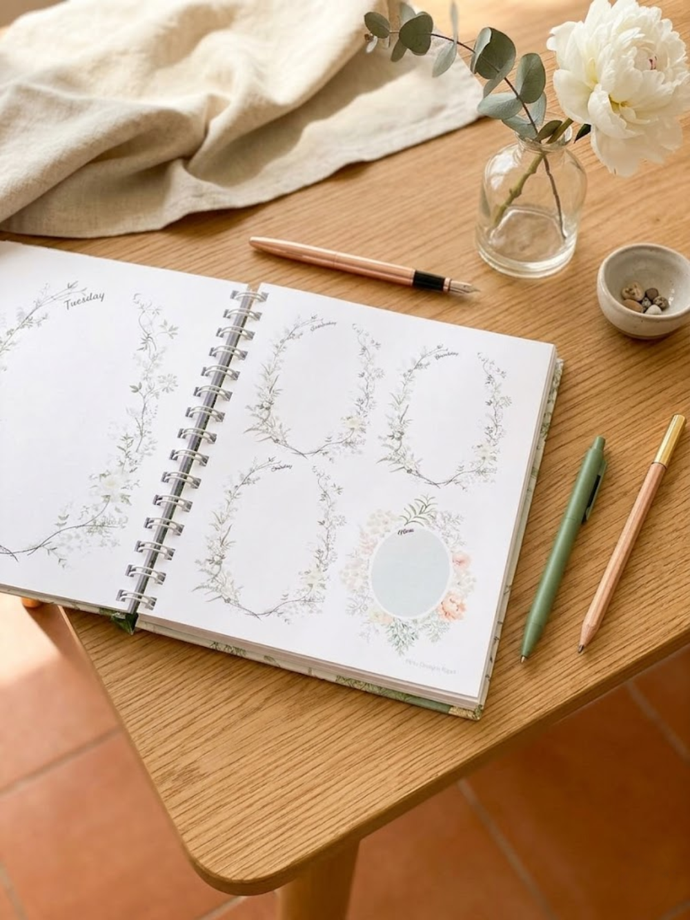 Green Garden Undated A5 Planner | Nature-Inspired Weekly & Monthly Planner by Pluto Designs Studio Papel