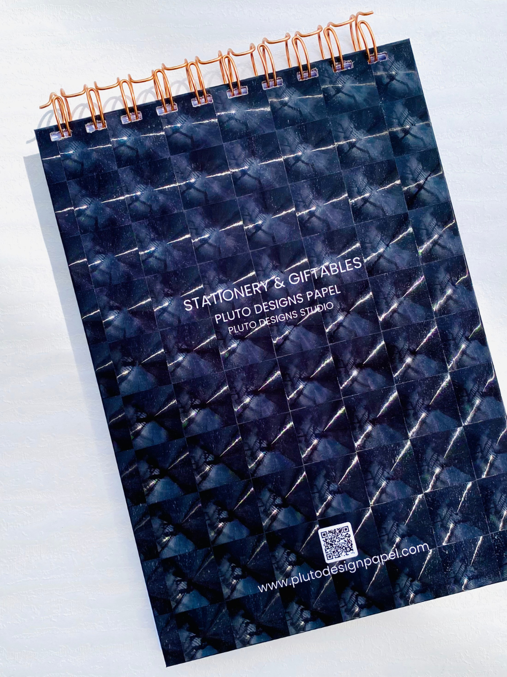 Minimalist Task Tracker Notepad